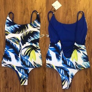 NWT!! One Piece Reversible Swimsuit - US Size M